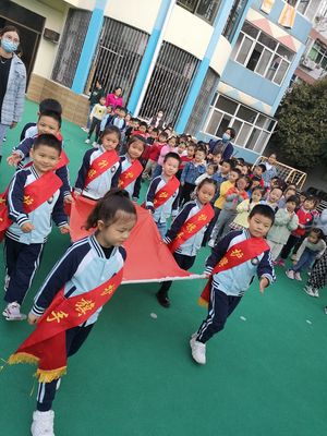 2c674369dce811c1.jpg